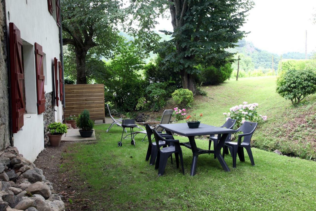 Gite Altzia Bas Saint-Michel  Exteriör bild